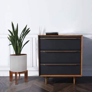 Soporte de madera para plantas, maceta moderna de mediados de siglo, soporte para maceta de ratán, soportes bajos para plantas cortas para interiores, Madera rústica Bohemia - Product Image 3