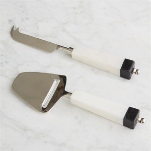 Juego de cuchillos de queso de acero inoxidable con mangos de madera y resina Juego de utensilios elegante de 3 piezas para servir tablas de queso - Product Image 5