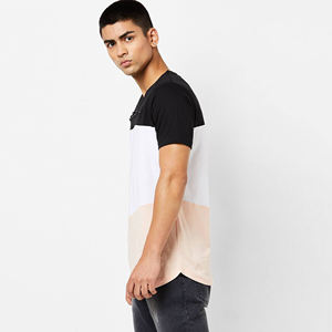 เสื้อยืดคอกลมแขนสั้นสีดำสีขาวสีเบจสำหรับผู้ชาย - Product Image 3
