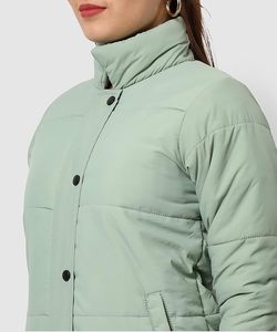 Veste matelassée courte personnalisée pour femmes, veste coupe-vent pour femmes, manteaux matelassés pour femmes - Product Image 3