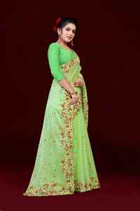 Saree avec travail de la pierre Broderie lourde Travail multi-fils - Product Image 3