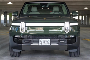 Clean Perfect Neatly Used 2024 Rivian R1S Left <b>Hand</b> Drive Leather Seats Rear Camera - Product Image 2
