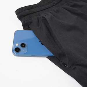 Vente en gros d'usine Short de sport pour homme Équipement d'entraînement respirant avec taille moyenne Logo personnalisé imprimé - Product Image 6