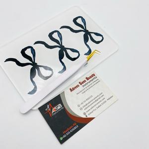 Azulejos de pestañas acrílicas personalizados sostenibles, azulejo de pestañas blanco y negro, lazo, corazón, flor, diseño de mariposa, herramientas de pestañas al por mayor - Product Image 5