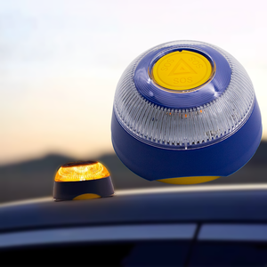 Luz de Emergencia V16 V16 IoT Luces de Advertencia Conectadas con Baterías <span class=keywords><strong>DGT</strong></span> IoT Balizas Conectadas para Español - Product Image 1