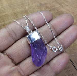 Diseñador hecho a mano 925 colgante de plata esterlina estilo Vintage amatista áspera joyería de piedras preciosas para mujeres - Product Image 1