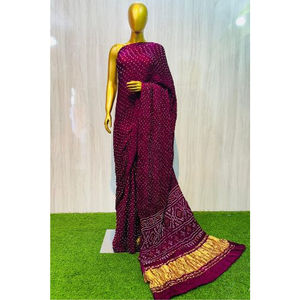 Sari Bandhani de Primera Calidad Hecho a Mano, Sari de Seda Bandhani Hecho a Mano para Novias, Precio de Oferta por Exportador - Product Image 1