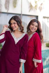 Elegante Kurti de Terciopelo con Bordado Zari, Pantalón con Batwa y Diseño de Cuello Único, Venta al por Mayor de Fábrica - Product Image 5