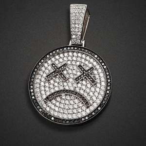 Pendentif Croix Personnalisé en Argent 925 Style Hip Hop, Design Tendance Streetwear Sertie de Diamants Moissanite, Breloques Personnalisées - Product Image 1