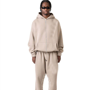 Sudadera con capucha de gran tamaño con cremallera completa: cálida y duradera, perfecta para capas durante el clima frío y ropa informal - Product Image 1