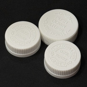 Tapa a Presión APS Blanca de Plástico PP de Vietnam para Uso Comercial, Dispensación Conveniente, Sellado Higiénico Anti-Desperdicio para Botellas de Productos Químicos - Product Image 1