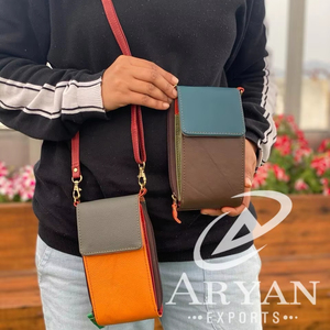 Nuevo bolso móvil de cuero reciclado hecho a mano Real, bolso cruzado móvil único con estilo occidental para mujer multicolor, bolsos de Venta caliente - Product Image 1