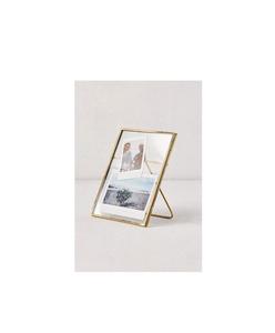 Stylish handcrafted metal <b>photo</b> <b>frame</b> perfect for modern living spaces and elegant picture presentation - Product Image 1