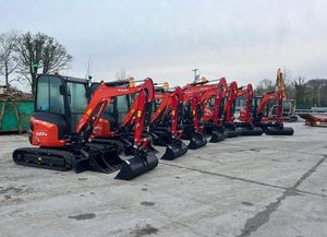 Kubota <b>mini</b> excavator - Product Image 4