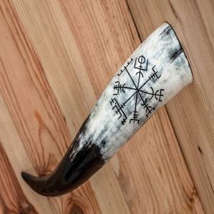 ฮอร์นดื่มไวกิ้งยุคกลางทำด้วยมือคุณภาพสูงแตรขัดเงาธรรมชาติแท้เป็นมิตรกับสิ่งแวดล้อมสไตล์นางฟ้า - Product Image 1