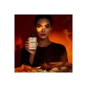 Set de Regalo de Perfume para Mujer Eastern Tale K-437 y U-12, 100 ml Líquido, Fragancia Floral Dulce de Larga Duración, Bruma de Lavanda, Volumen 25 ml - Product Image 1