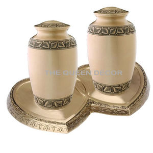 Urna de compañero de latón para cenizas Estilo moderno Hot Look Companion Fancy Selling Premium New Look Urna para adultos - Product Image 3
