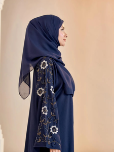 Abaya de luxe pour femmes, design perlé, longueur totale, modeste, avec broderie élégante de fils et de perles sur les manches pour l'Aïd - Product Image 2