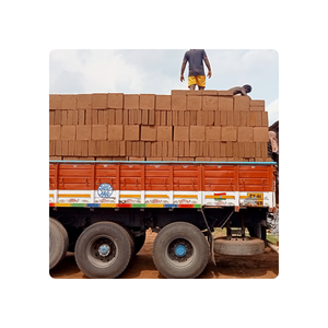 Bloque de turba de coco comprimida estándar de 5 kg al por mayor, suministro global a granel para agricultura sostenible, bloque de turba de coco estándar - Product Image 1