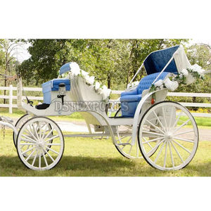 American Horse Drawn Ride Chariot Fabricante Classy Covered Glass Coach Carriage Rich Look White Black Horse Carriage EE. UU. Reino Unido - Product Image 2
