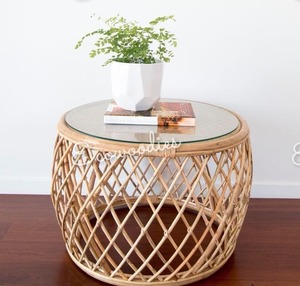 Nouvel arrivage de tabouret ottoman en rotin fait main table basse en bois avec dessus en verre trempé et console en incrustation d'os pour le salon - Product Image 4