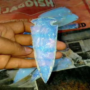 Toptan Opalite ok ucu: kristal ok ucu: ok ucu: şifa kristal taş: ev dekor: taş: kristal: akik: el sanatları: dekor