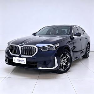 BMW Serie 5 530Li 2.0T 8AT LHD 2024, Sedán de Lujo para Negocios, Segunda Mano, Diésel, Asientos de Cuero, Techo Solar, 5 Plazas - Product Image 4