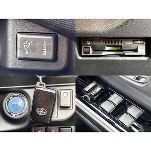 Toyota Aqua Crossover 2019 - Coche Usado con Volante a la Derecha, Gasolina - Product Image 5