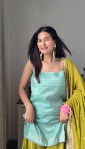 Trajes Salwar de Seda Chinon para Ocasiones Festivas - Product Image 5