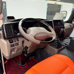 SUPER CLEAN 2024 Volant à gauche PTR M/T 50001-75000 Miles 100-150Ps Prêt à être livré Fourni du Japon - Product Image 4