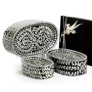 Wholesale Elegant <b>Set</b> of 3 Mother of Pearl <b>Cake</b> <b>Stands</b> MOP Inlay Chocolate Tray for Ramadan Eid Mubarak 2023 - Product Image 1