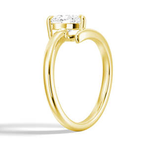 Bague solitaire en or 18 carats avec diamant moissanite taille cœur - Product Image 2