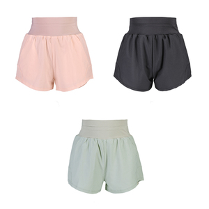 Pantalones cortos de entrenamiento de cintura elástica personalizados con bolsillos, pantalones cortos de correr de mujer de doble capa pantalones cortos de mujer hechos a medida - Product Image 1