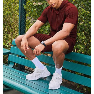 2025 nuevo chándal atlético de alta calidad transpirable de secado rápido rojo vino manga corta Casual deportes Sudadera con capucha pantalones cortos activos - Product Image 3