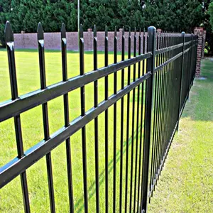 Pemasok Tiongkok pipa gerbang pagar logam ornamen 6 kaki. x 8 kaki. Panel pagar tugas berat aluminium hitam