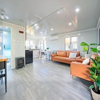 Maison mobile préfabriquée étanche à toit incliné, 3, 4 ou 5 chambres, conteneur pliable et extensible de 20 ou 40 pieds, maisonnette avec terrasse