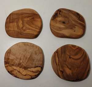 Sous-verres carrés en bois de noyer écologiques et élégants de 300 mm de diamètre, exportés par MN - Product Image 1