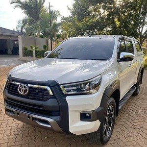 Toyota Hilux 2014 2015 Diésel Gasolina Camioneta 4x4 Autos Usados NUEVA LLEGADA Volante a la Derecha/Izquierda Frescos y Limpios Excelente Estado Sin Accidentes - Product Image 1
