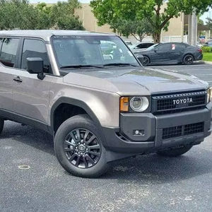 Neuf / Occasion 2025 TOYOTA LAND CRUISER PRADO Caméra arrière 360° Capacité de charge 31-40T Émissions Diesel / Essence Automatique - Product Image 1