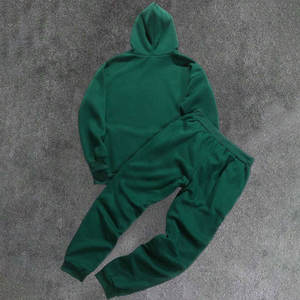 Ensemble de survêtement unisexe OEM à prix de gros, survêtement unisexe pour hommes et femmes, survêtement en molleton de coton personnalisé, survêtement de jogging - Product Image 4