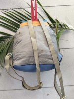 Nouveauté, conception personnalisée, sac à dos en cuir recyclé, sacs d'école élégants et multicolores, produits unisexes en vrac à usages multiples