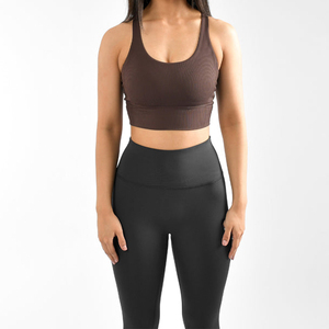 Sujetador Deportivo Marrón Acanalado para Mujer, Hecho en Pakistán, Ropa Deportiva, Sujetador Deportivo con Espalda Cruzada, Diseño Elegante, Servicios OEM - Product Image 1