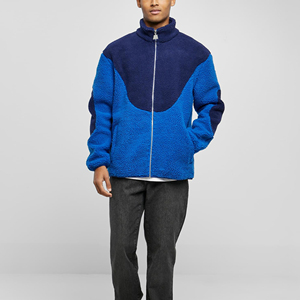 Veste d'hiver unisexe en polaire sherpa à capuche personnalisable - Imperméable, respirante, réversible, mélange de laine de haute qualité - Product Image 2