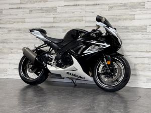 Suzuki GSX-R600 d'occasion de 2014 disponible à la vente - Product Image 2