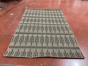 Tissage en machine extérieur Dernière machine technologique, nous procédons à notre production support spécial et fil tapis et tapis de maison uniques - Product Image 2