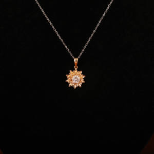 จี้เพชรทรงดอกไม้แบบเจียระไนทรงกลม เพชรเลี้ยงในห้องปฏิบัติการ ทอง 14k ดีไซน์ใหม่ทันสมัยสำหรับผู้หญิง - Product Image 2