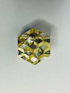 Boîte à bijoux en marbre artisanale de luxe indienne 2024, forme hexagonale moderne, design gravé, haute qualité, boîte cadeau, vente en gros - Product Image 3