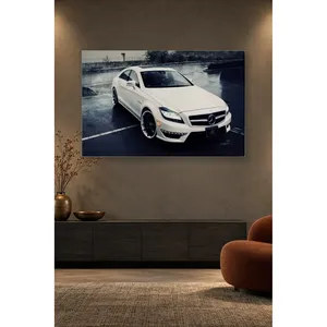 Impression sur toile de Mercedes CLS blanche Fida dans un parking pluvieux - Product Image 4