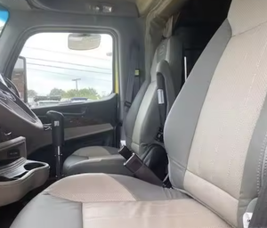 Best!! Heavy Duty 6x4 Tractor Truck Prime Mover Diesel Engine Semi <b>Trailer</b> Head For Commercial <b>Cargo</b> Transport And Logistics - Product Image 4