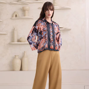 Haut vintage imprimé à manches 3 quarts pour femme - Product Image 1